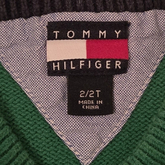 NWOT - Vintage Tommy Hilfilger Crew Neck Sweater; Size 2T; Cool old-school logo - Picture 2 of 7